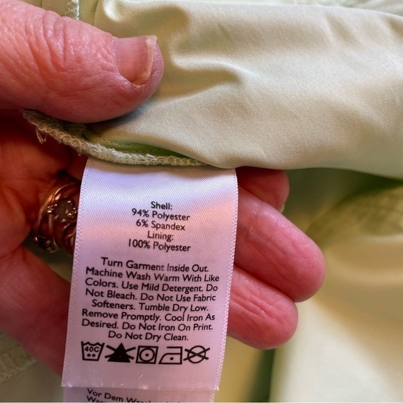 Eddie Bauer Ladies Mint Green Long Sleeves - Roll up - Size Large - Picture 10 of 13